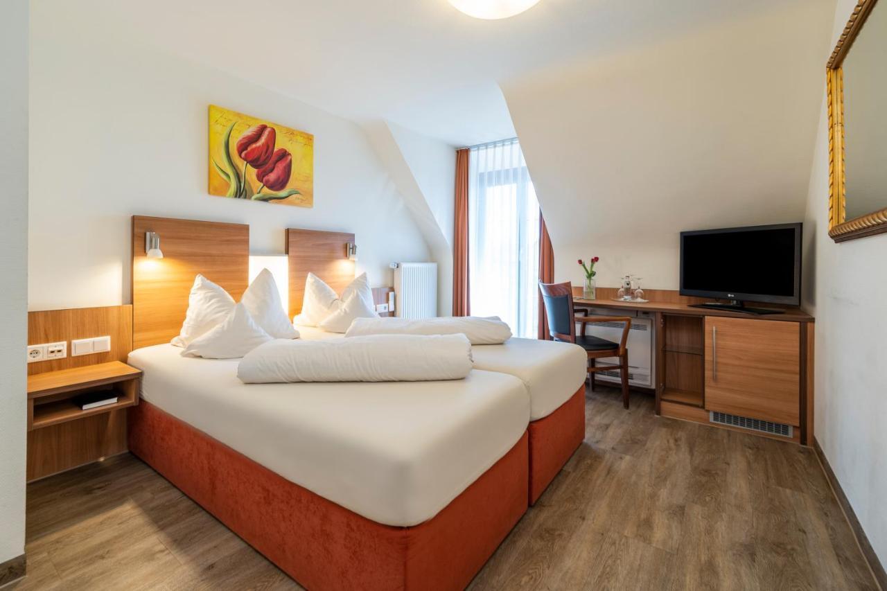 Hotel Hagnauer Hof エクステリア 写真